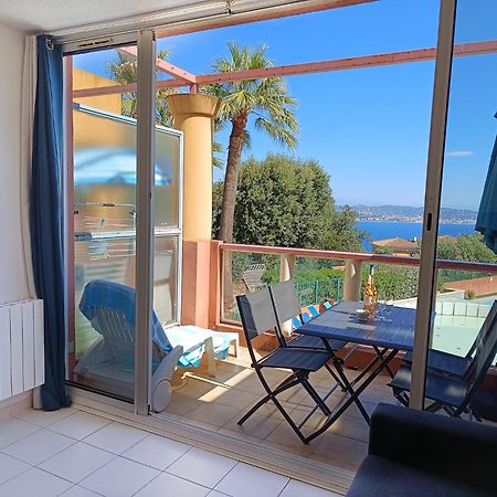 Magnifique Vue Mer Et Piscine - Les Cles De L Esterel Теуль-сюр-Мер Экстерьер фото